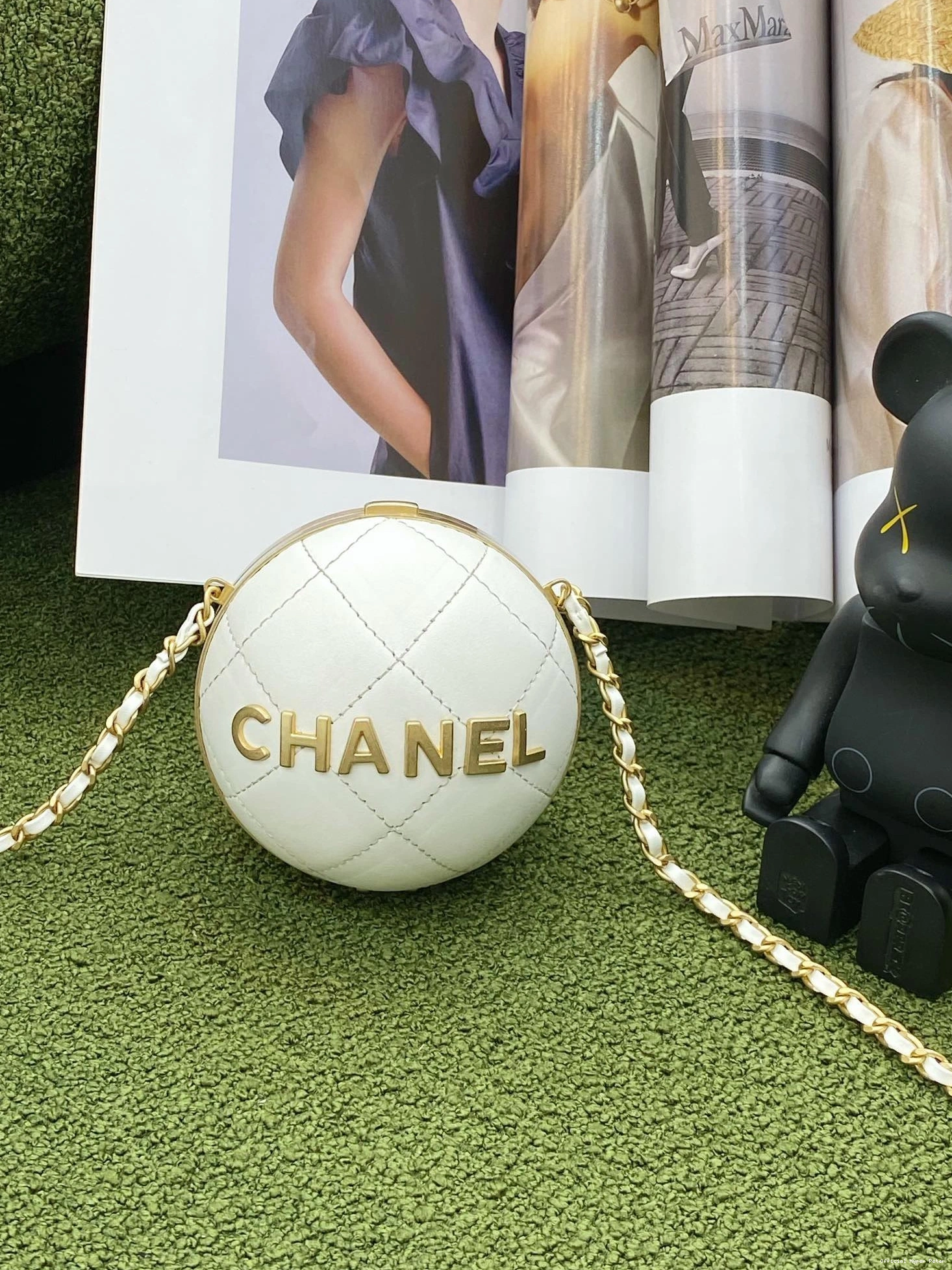 HyperPeter SPHERE MINAUDIERE CHANEL 0717